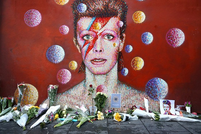 The Highest-Earning Dead Celebs of 2017 Make More Than You Ever Will